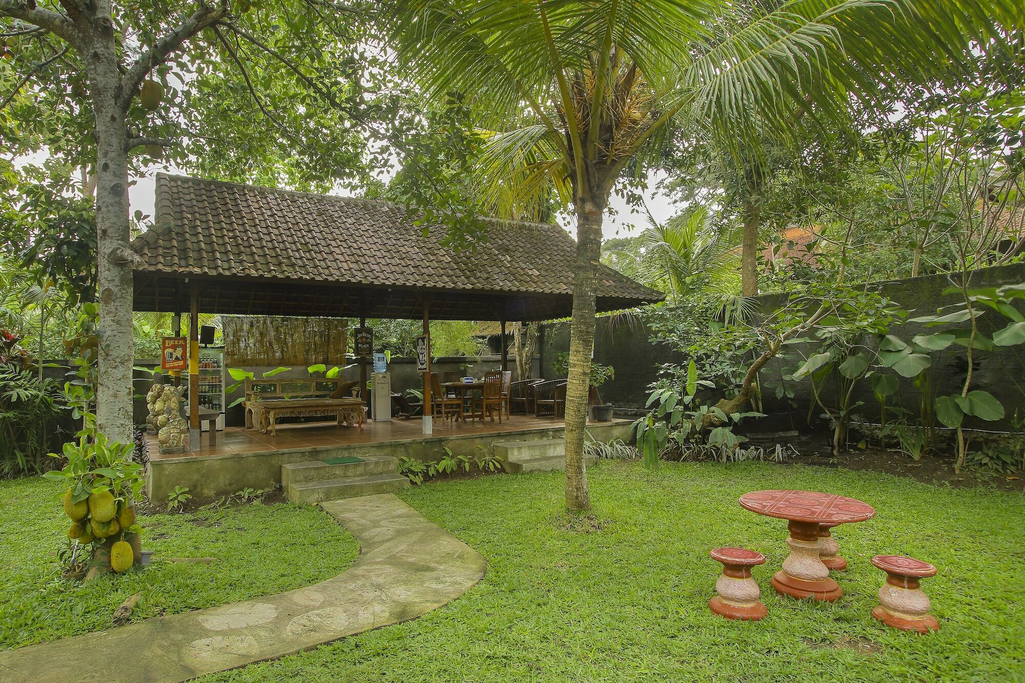 Manggis Sari Guesthouse Ubud Exterior foto